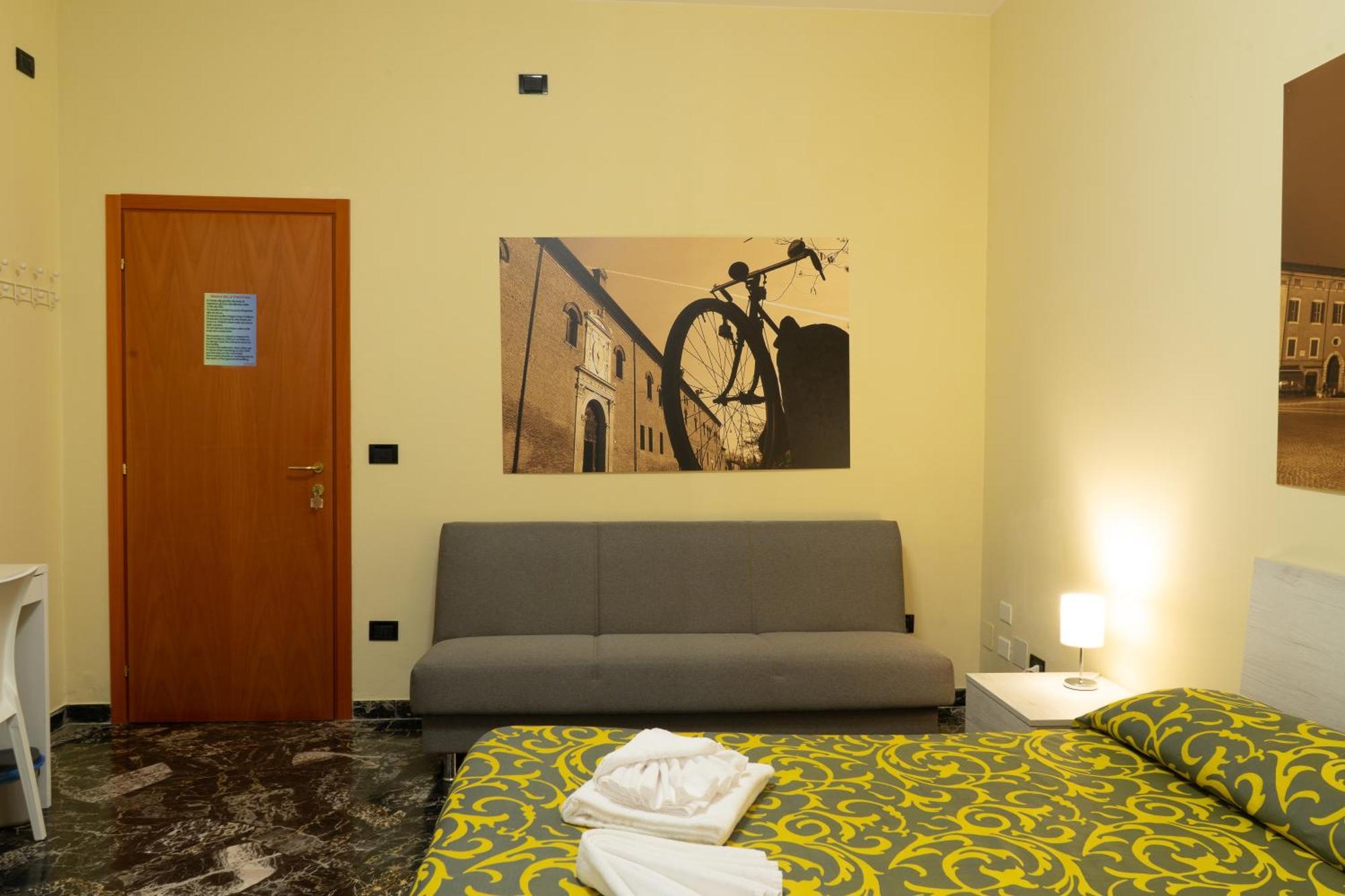 Cameracafe Ferrara Eksteriør billede